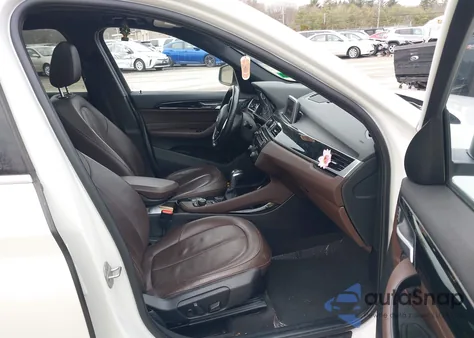 2016 BMW X1 xDrive28I из США, поврежденный, VIN WBXHT3C32G5F66925